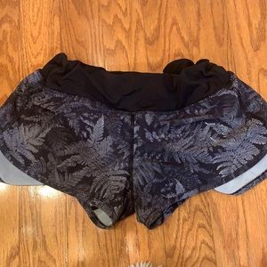 Lululemon Shorts size 8